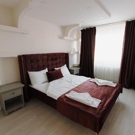 Bear'S Apartment Alba Iulia Exteriör bild